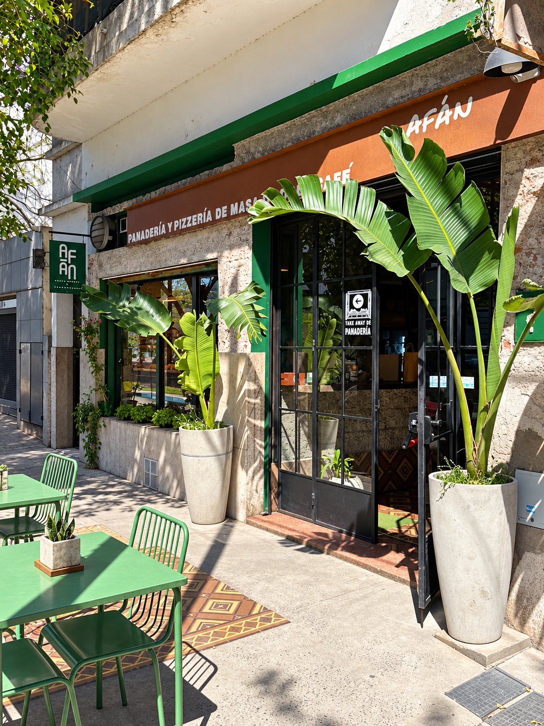 Fachada de Afán en la Cuadra en Calle 3